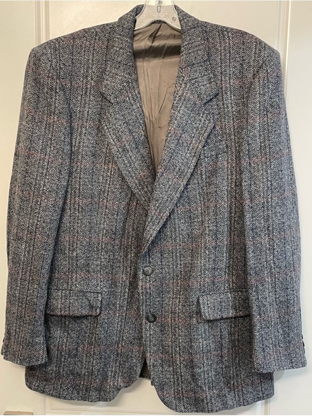 Bovet Virgin Wool Grey Sport Coat Blazer Featuring Red & Blue Accents